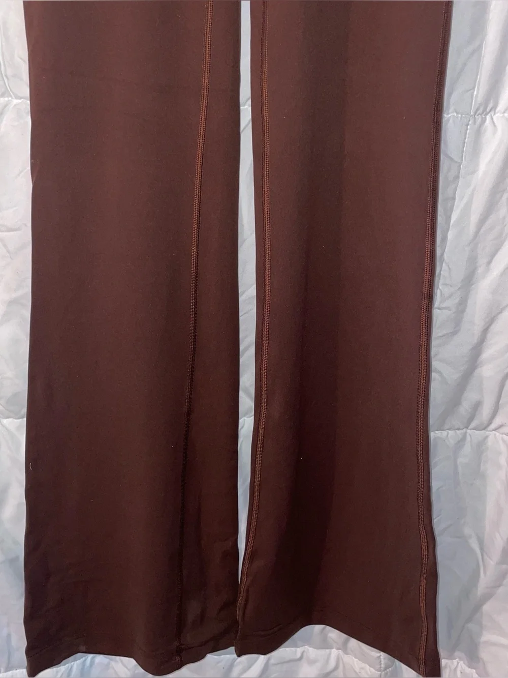 NWT Lulu Lemon Brown Flared Leggings Women 4